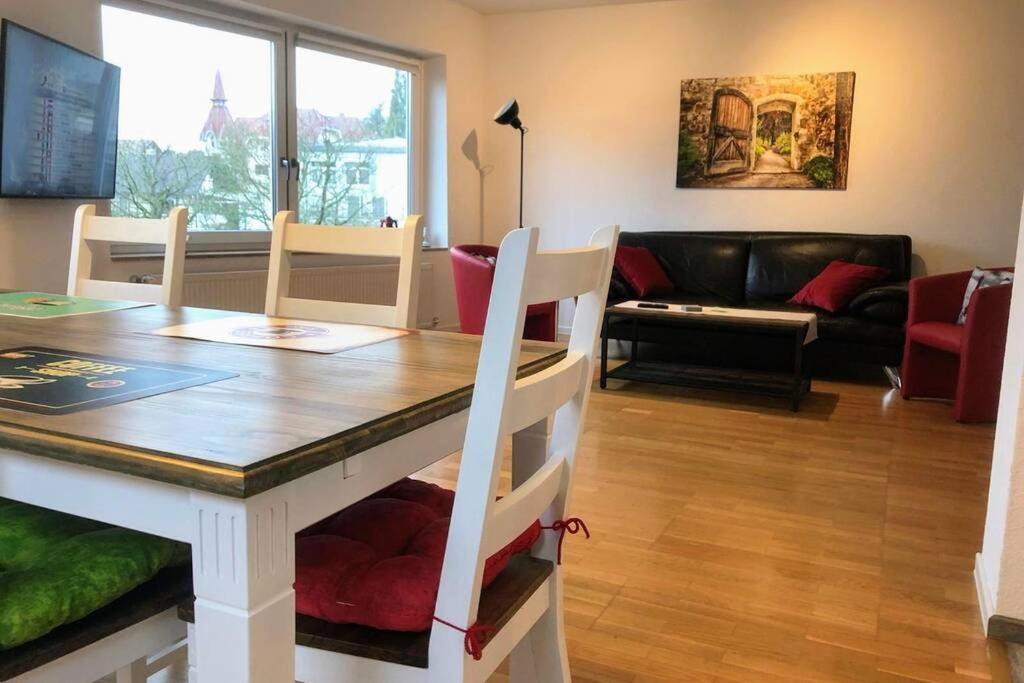 Exklusive Ferienwohnung In Einbeck, 3 Schlafzimmer Mit Balkon! ภายนอก รูปภาพ